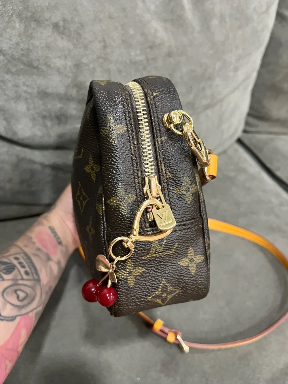 Louis Vuitton bag - Picture 5 of 11